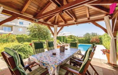 Holiday Home DENONA: